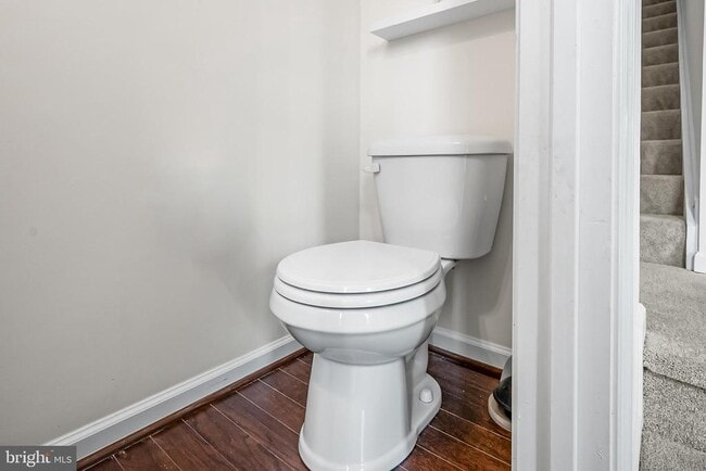 Building Photo - 644 Shore Forest Dr