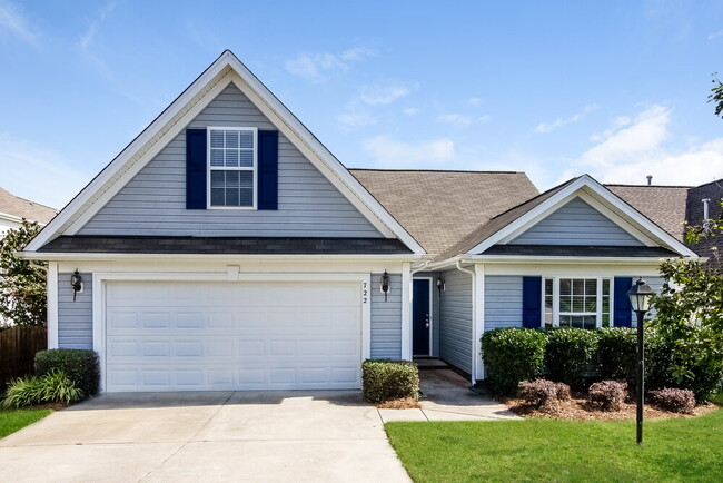 Building Photo - 722 Hope St