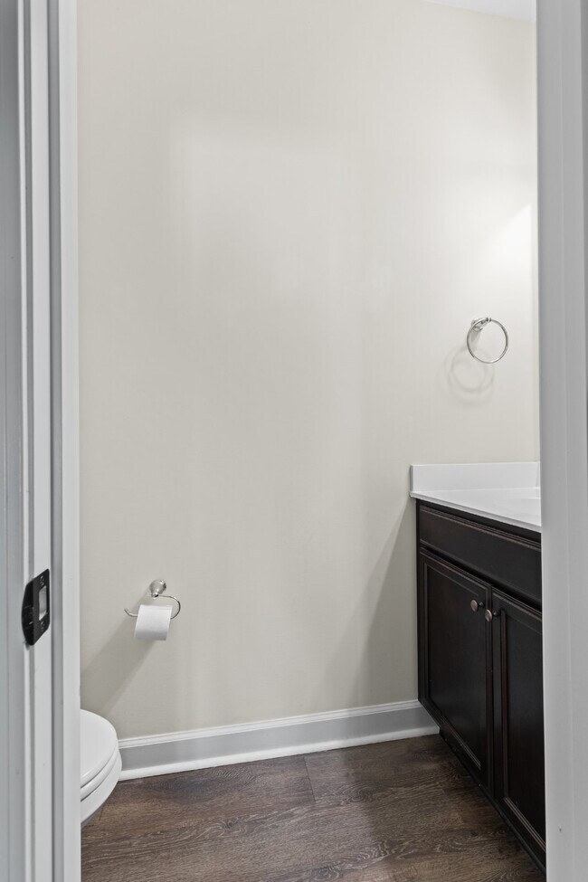 Building Photo - Evans Crossing