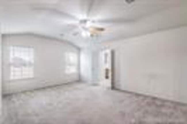 Building Photo - Well maintained home in a great location within Prestin lakes.