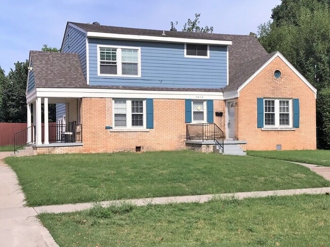 Building Photo - AMAZING 5 BED, 2 BATH MILLERS ADDITION NW OKC