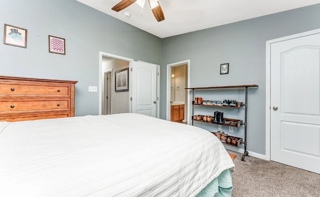 Building Photo - 199 Birds Eye View Dr