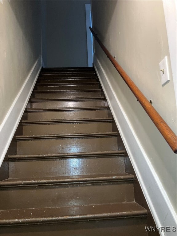 Building Photo - 2253 Niagara St