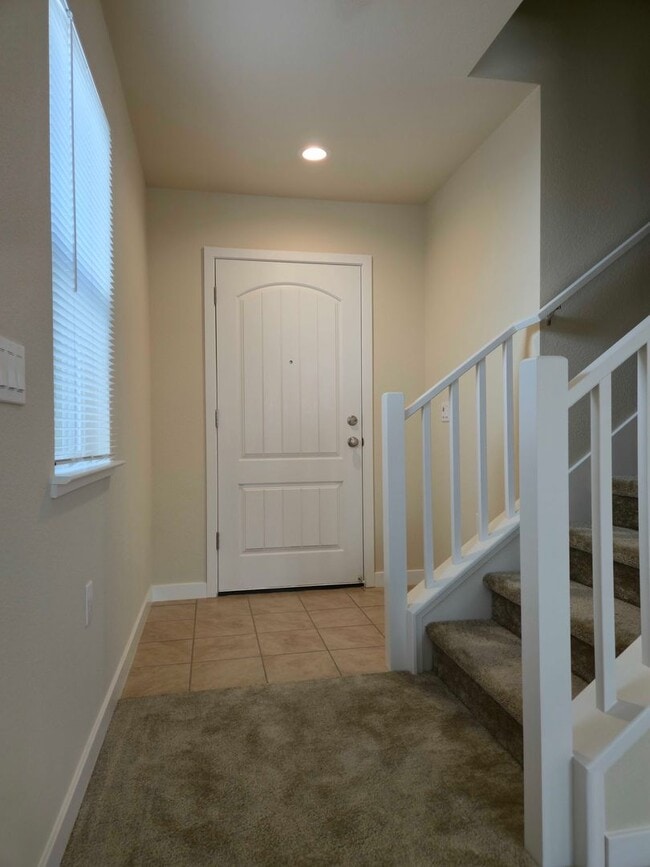 Building Photo - Vacant- Must Apply to schedule viewing