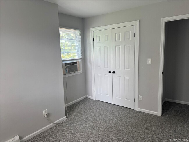 Building Photo - 163 Landing Rd