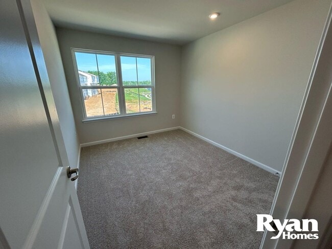 Building Photo - 8687 Stevenson Ln
