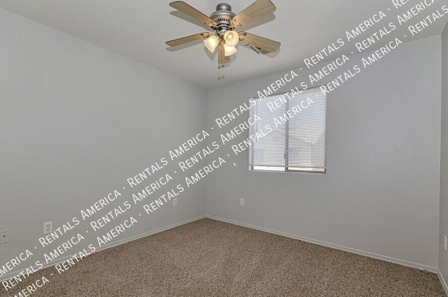 Building Photo - 10552 E Pleasant Pasture Dr