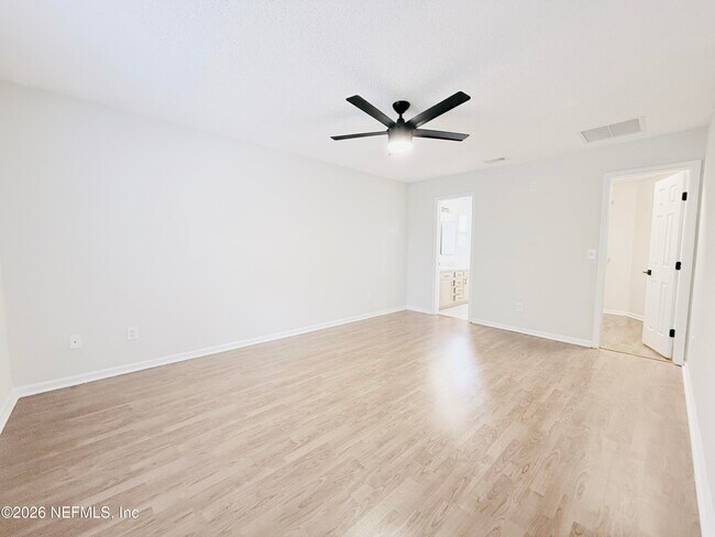 Building Photo - 8713 Star Leaf Rd N