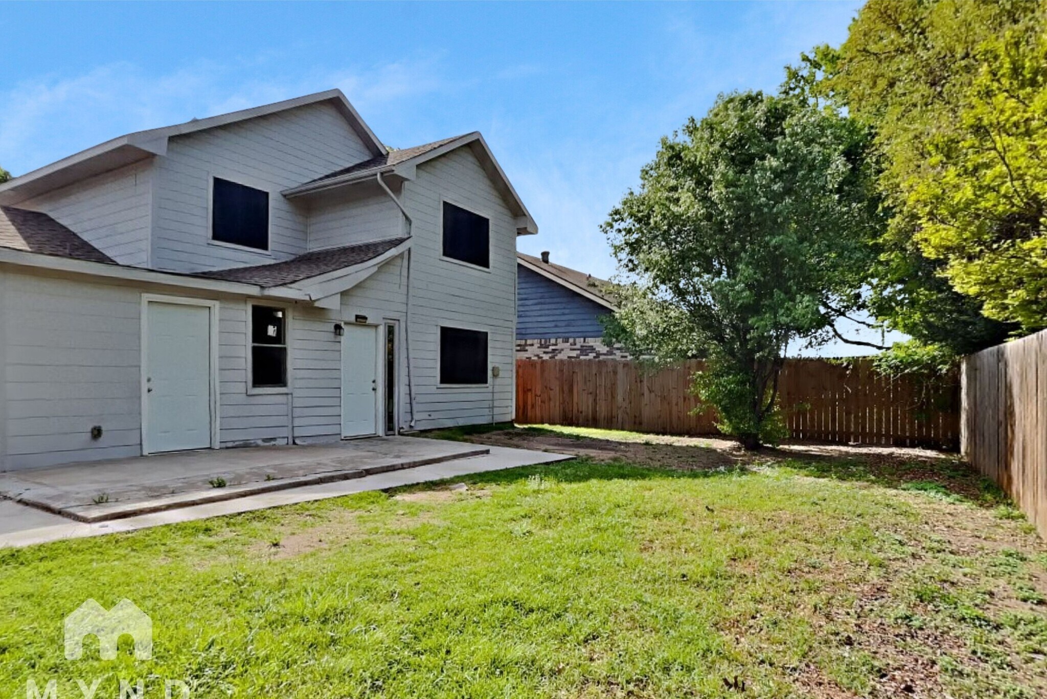 Building Photo - 7413 Waterway Dr