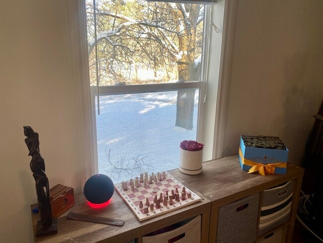 Building Photo - 5015 N Territorial Rd