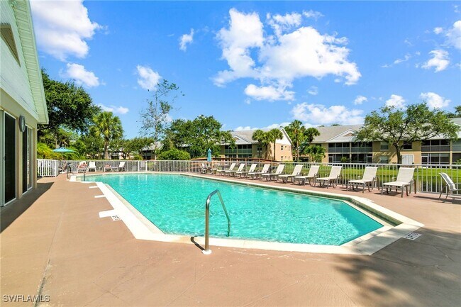 Building Photo - 162 Pebble Shores Dr