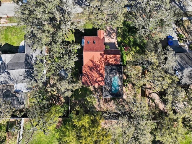 Building Photo - 14910 Northwood Village Ln