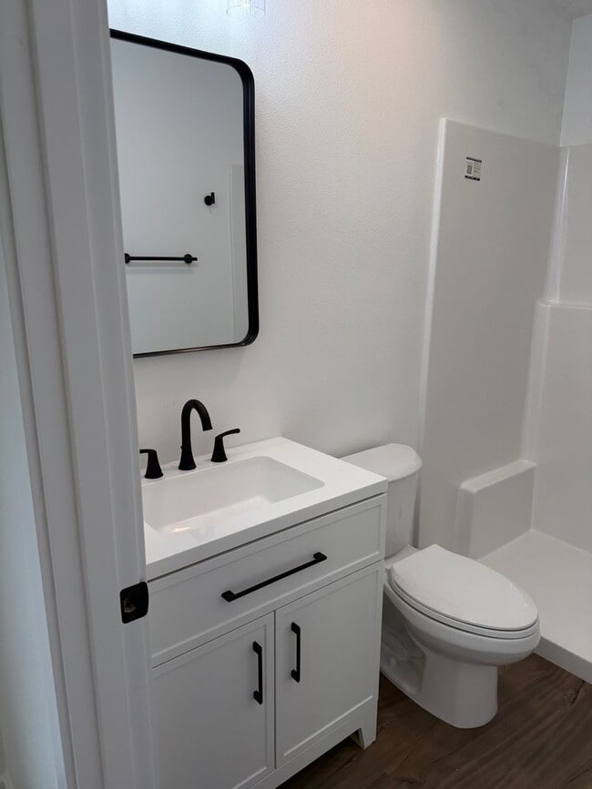 Building Photo - Brand new 3 bedroom 3 full bath townhouse in Thurston! $1,000 OFF YOUR FIRST MONTH'S RENT!