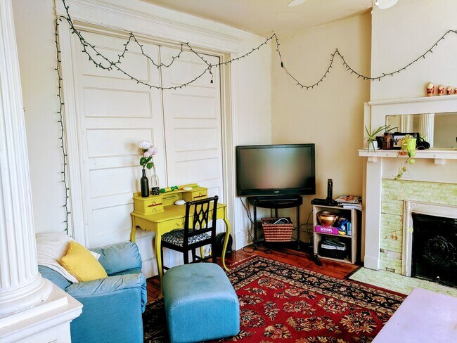 Building Photo - 1612 Floyd Ave