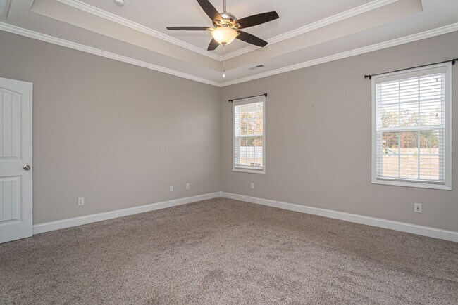 Building Photo - 5737 Pooh Ave