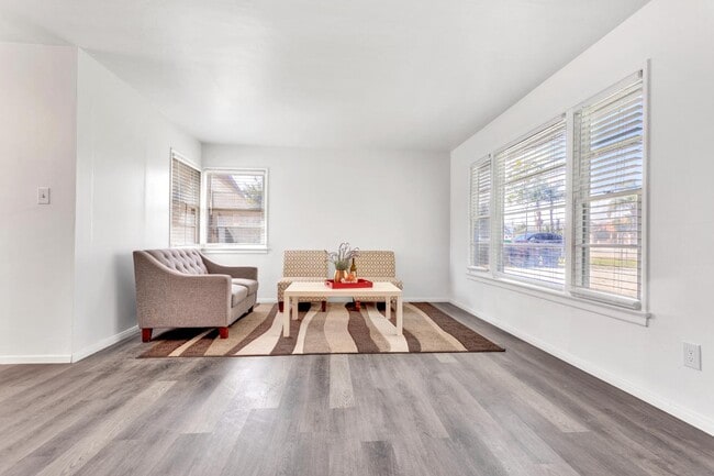 Building Photo - 4223 Temescal Ave