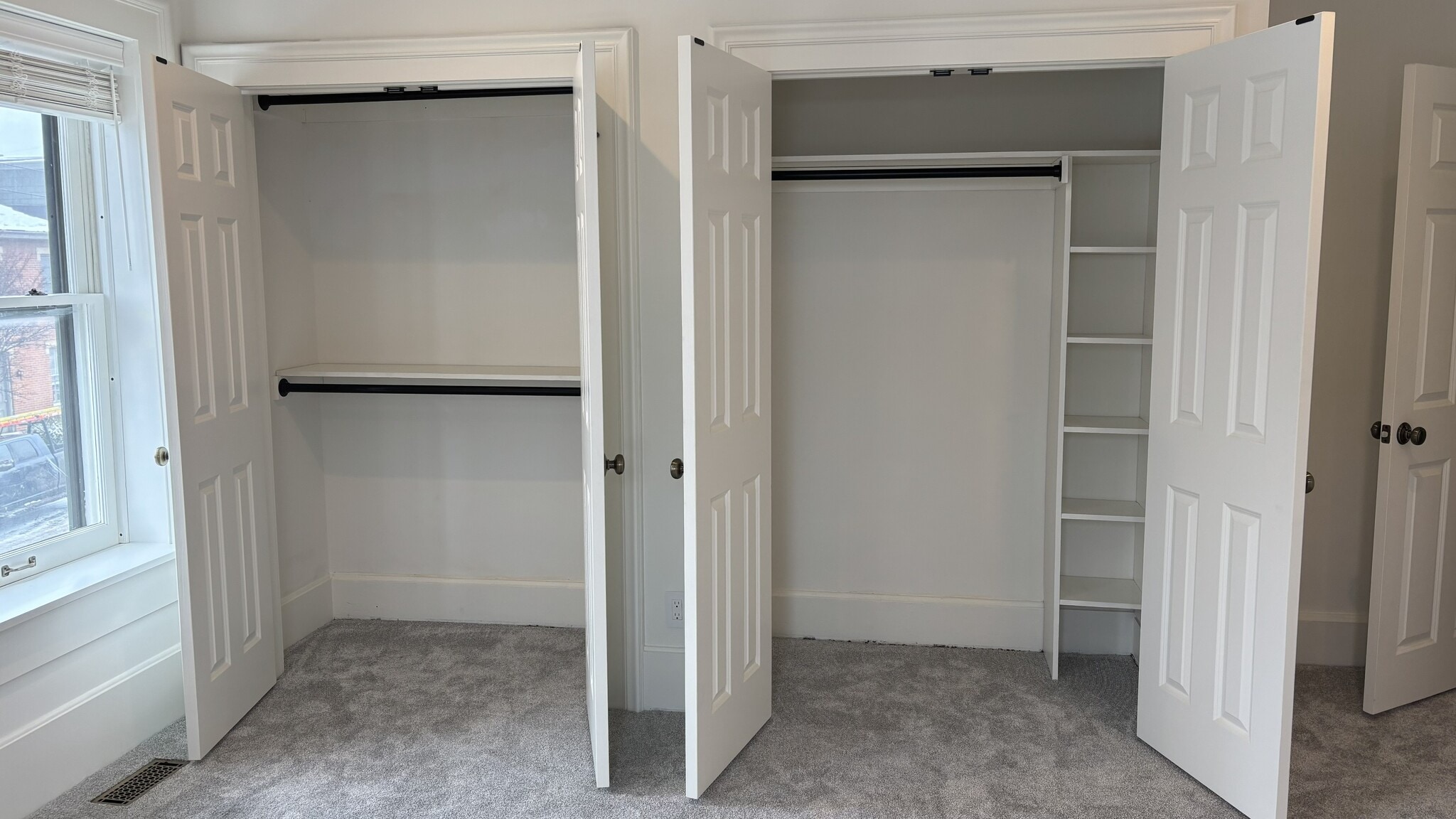 Building Photo - 678 Mohawk St