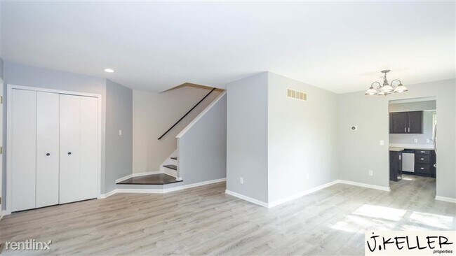 Building Photo - 3477 Ashburnam Rd