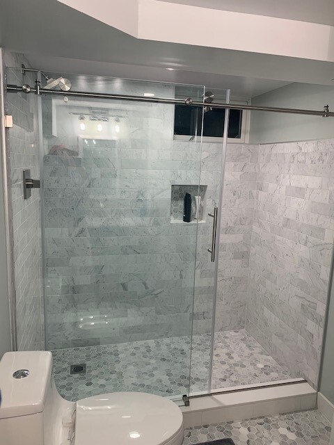 Lower-Level Shower - 509 E Custis Ave