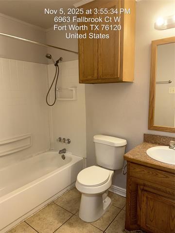 Building Photo - 6963 Fallbrook Ct W