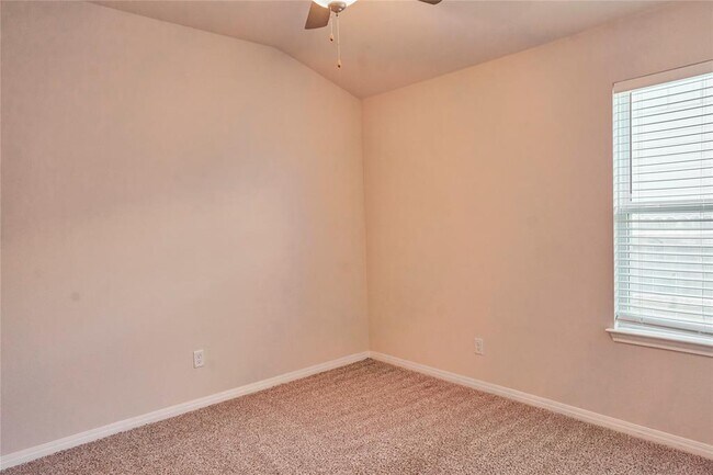 Building Photo - 1428 Settlers Glen Dr