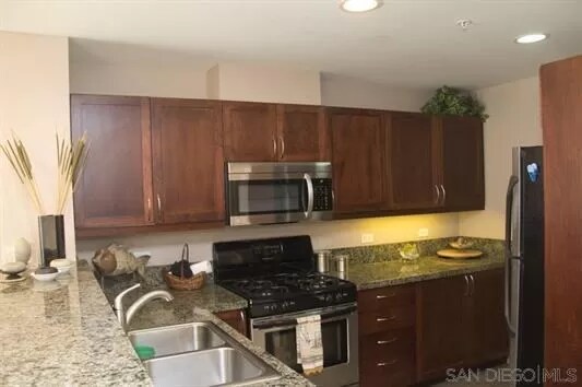 kitchen - 530 K St