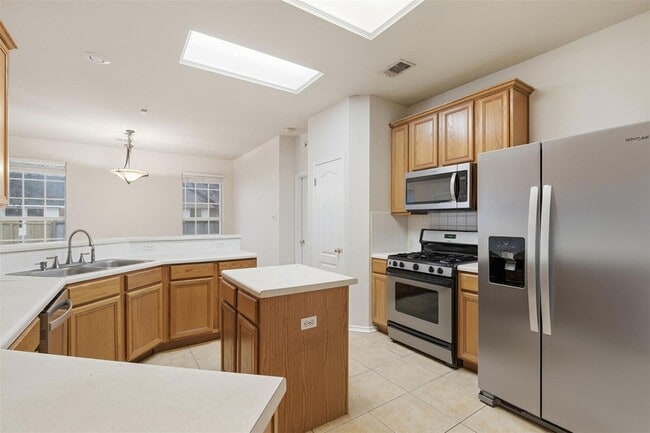 Building Photo - 1519 Freestone Dr