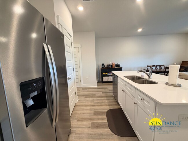 Building Photo - Beautiful 2 Story Townhouse in Milton – Close to Schools, Shopping & NAS Whiting Field!