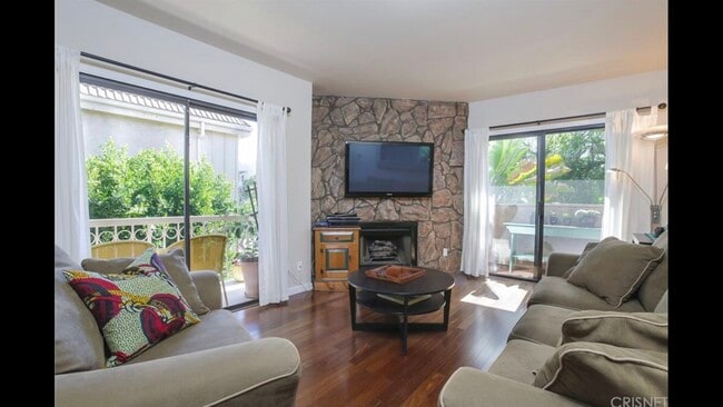 Building Photo - 10671 Wilkins Ave