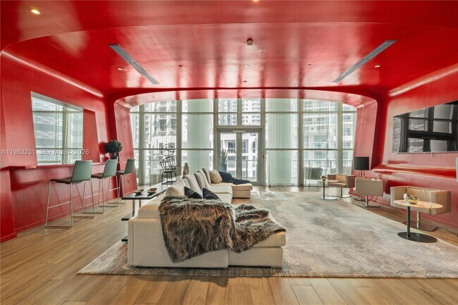 Building Photo - 1100 S Miami Ave