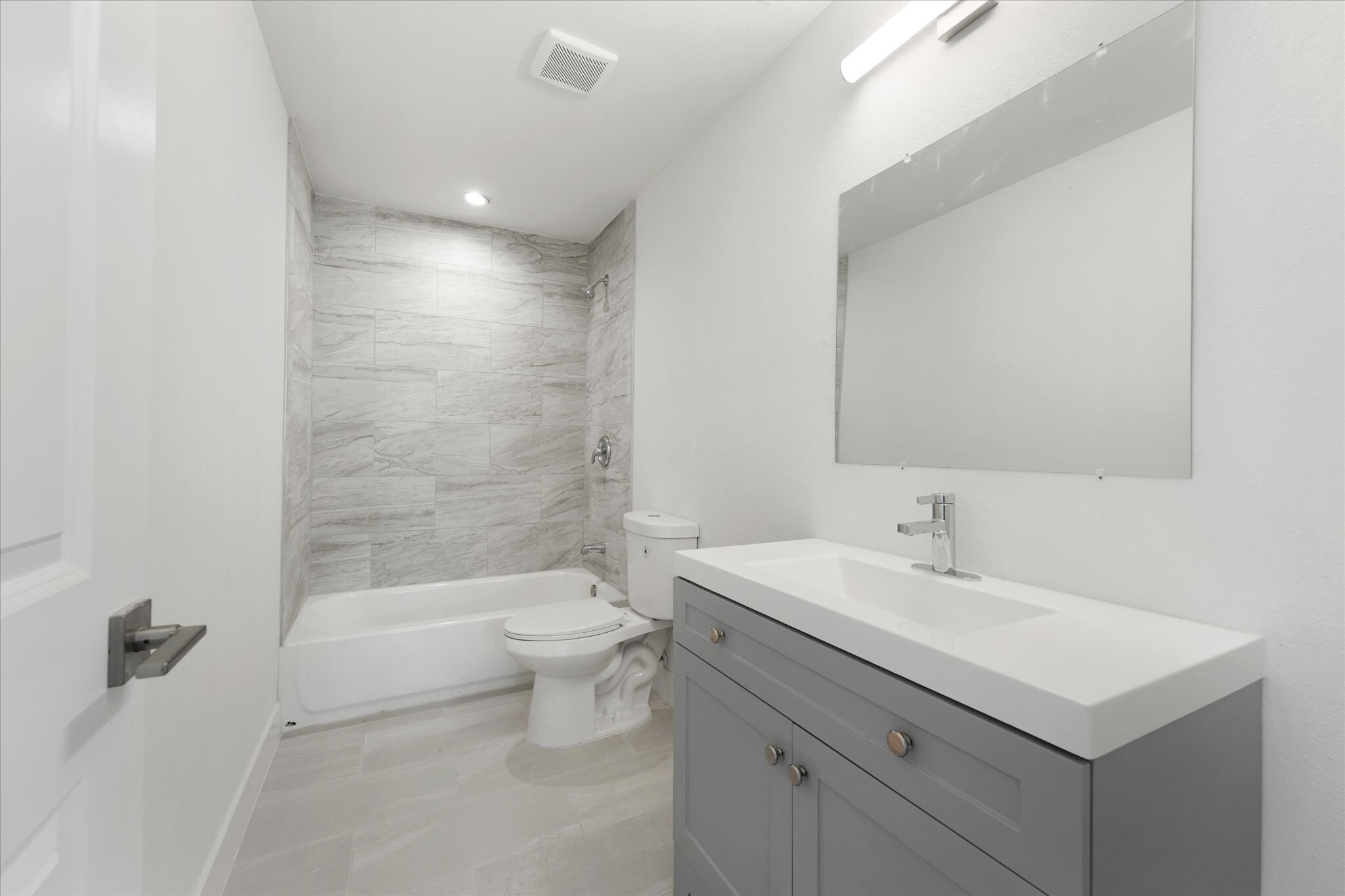 Building Photo - 3792 Wenatche Dr