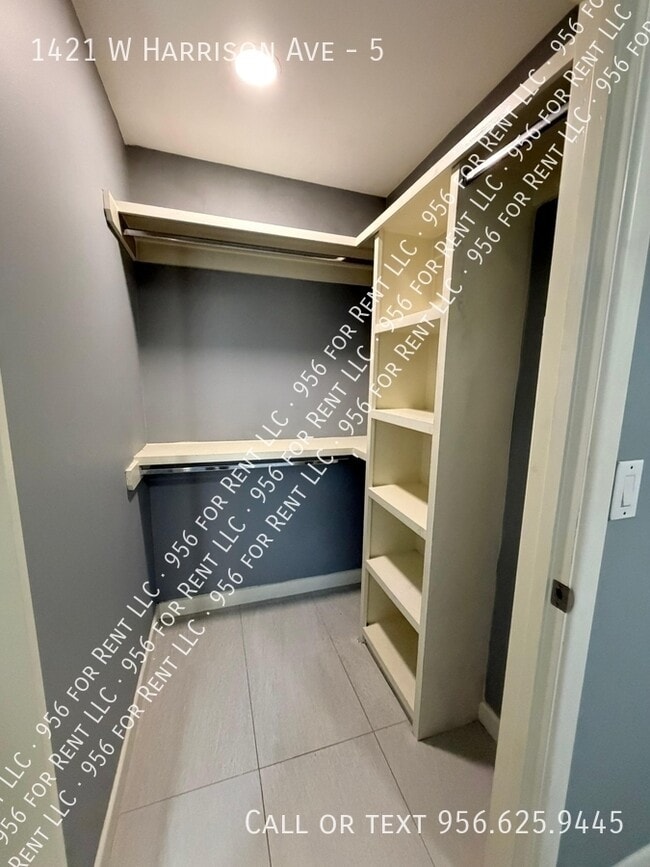 Building Photo - 1421 W Harrison Ave