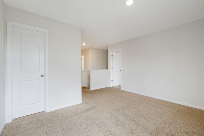 Building Photo - 206 Marathon Ln