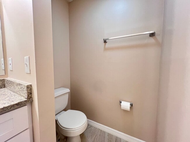 Building Photo - Lake Mary - Condo