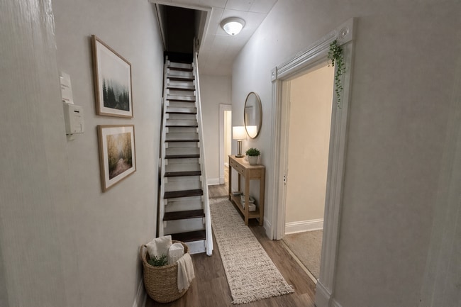 Building Photo - 376 Park Ave