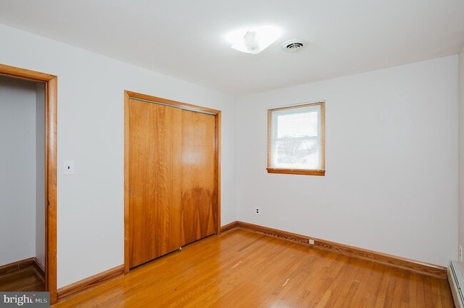 Building Photo - 1016 Winfield Dr