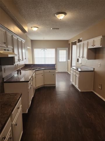 Building Photo - 2917 Clovermeadow Dr