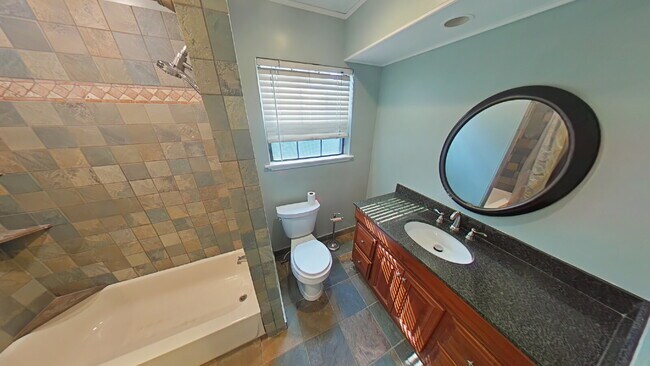 Building Photo - 3-Bedroom Home in Royal Oak – 1242 Sq. Ft....