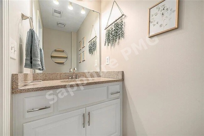 Building Photo - 8707 N Wheaton Ct