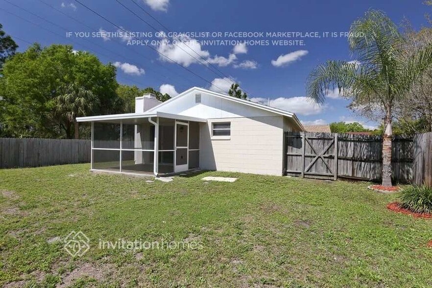 Building Photo - 10220 Wilcox Ct