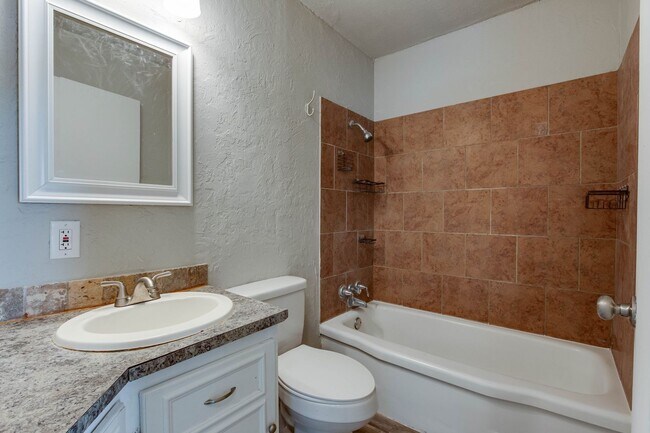 Building Photo - Remodeled 3-Bedroom Home with Spacious Patio & Deck!