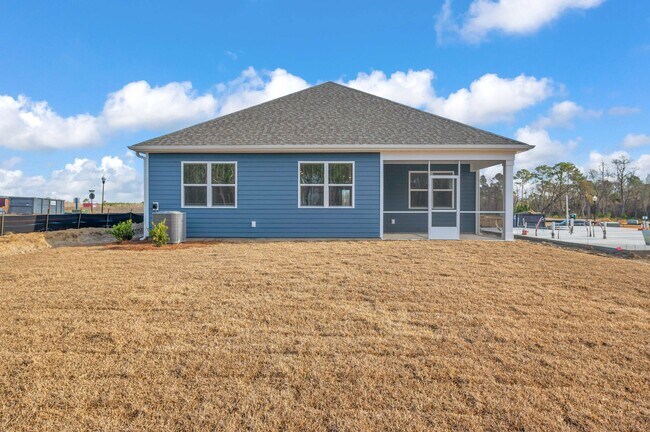 Building Photo - 514 Silky Oak Dr SE