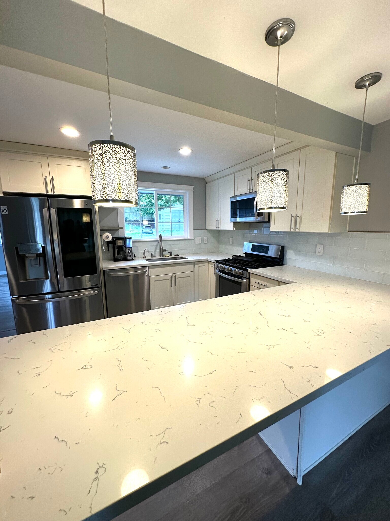 Building Photo - 714 N 179th St