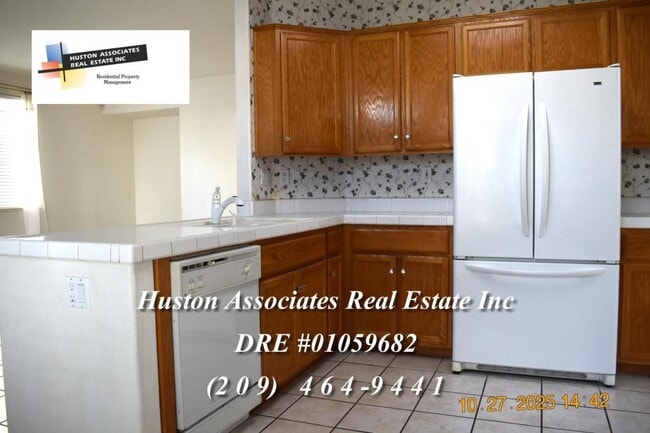 Building Photo - 2729 Tejon St