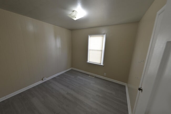 Building Photo - 6317 Abbott Dr