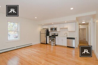Building Photo - 2 bedroom in Boston MA 02119