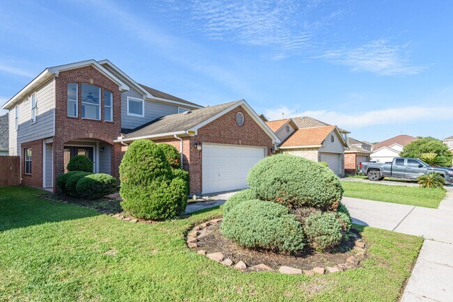Building Photo - 11710 Fossil Rock Ln