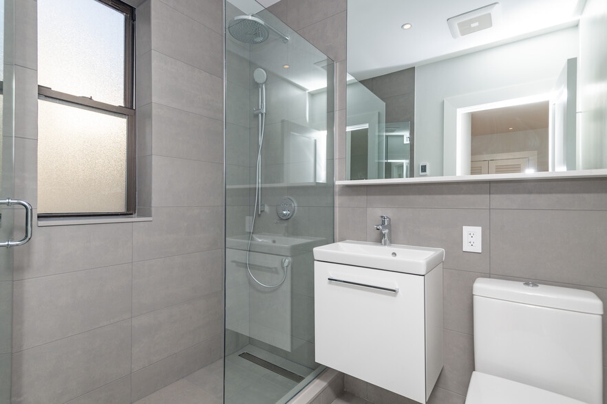 Building Photo - 8 Elko St