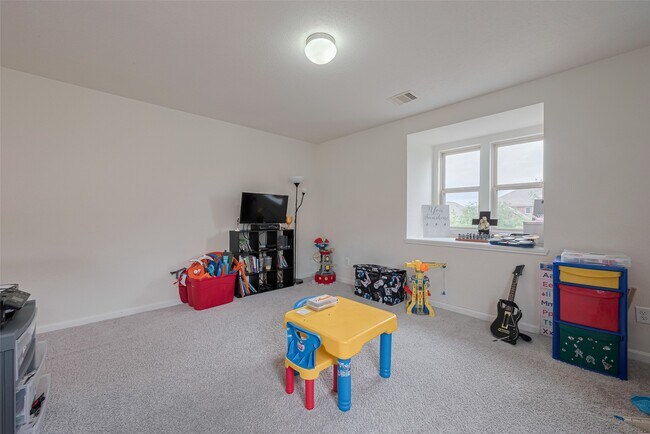 Building Photo - 1714 Clifton Hills Ln