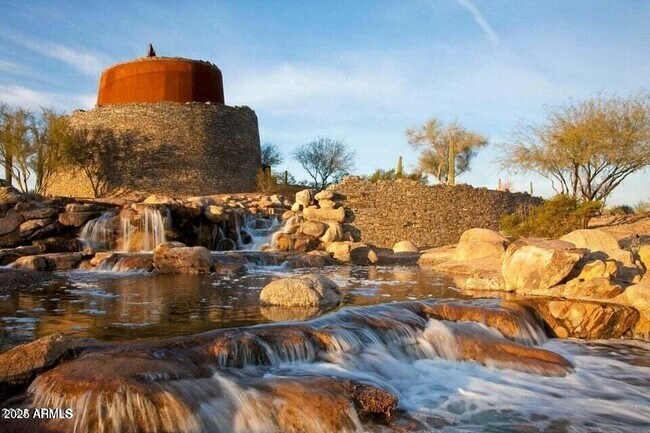 Building Photo - 17564 W Verdin Rd